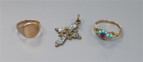 A 9ct gold signet ring, an early 20th century yellow metal and gem set ring and a cross pendant.